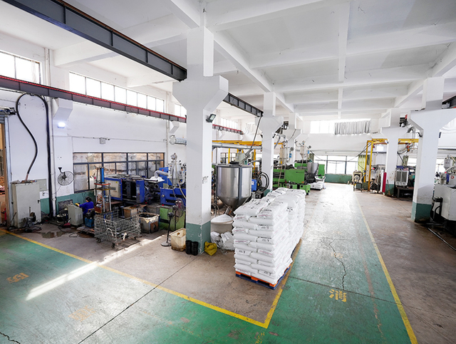 usine de tuyaux en PEHD