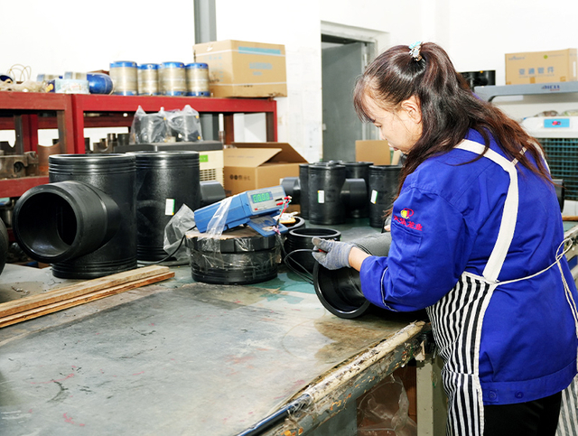 usine de tuyaux en PEHD