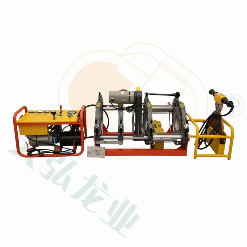 Machine de soudage thermofusible hydraulique semi-automatique pour conduite d'eau en PEHD